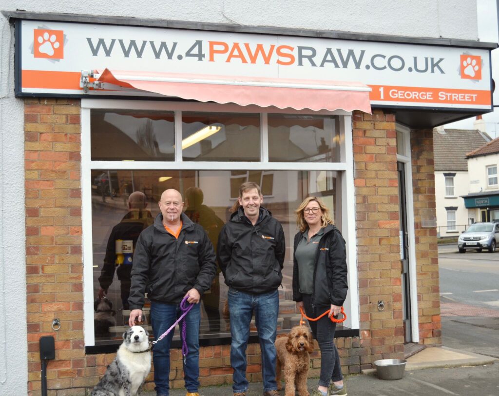 4 PAWS RAW. Feeding your dub dogs with the finest food available